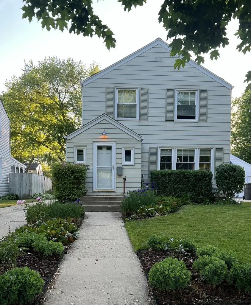 4773 N Diversey BOULEVARD, Whitefish Bay, WI 53211 - #2