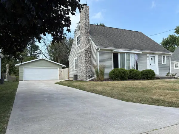 149 W Center AVENUE, Cedar Grove, WI 53013