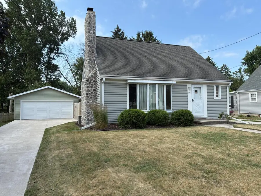 149 W Center AVENUE, Cedar Grove, WI 53013 - #2