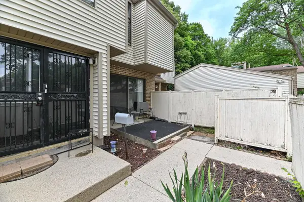 9028 N 70th STREET #5, Milwaukee, WI 53223