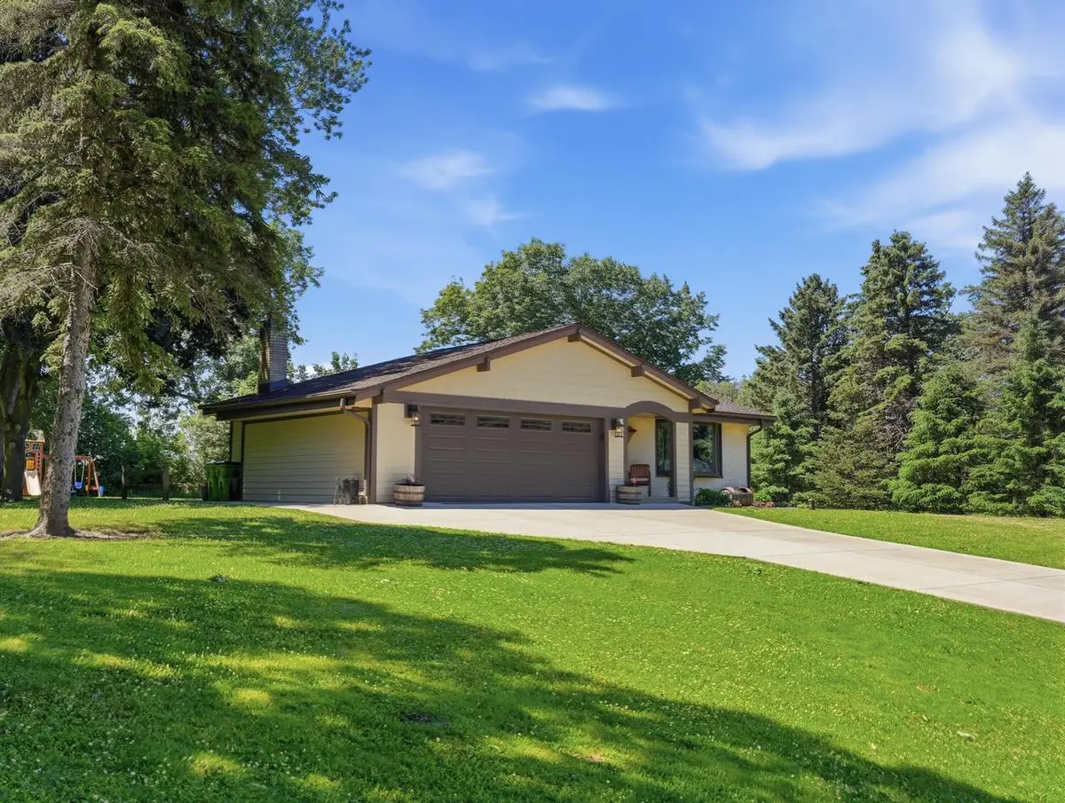 4705 Bambi ROAD, Hubertus, WI 53033 - #1