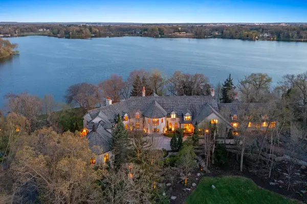 4513 N Hewitts Point ROAD, Oconomowoc, WI 53066
