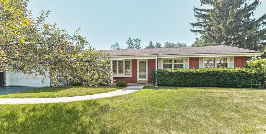 18571 W Hillcrest DRIVE, New Berlin, WI 53146 - #3