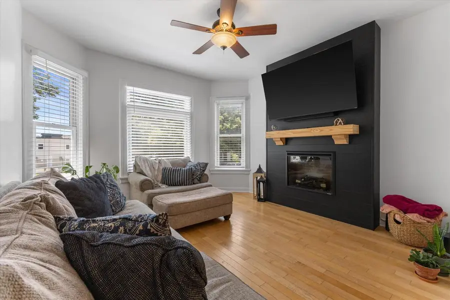 2222 S Allis STREET, Milwaukee, WI 53207 - #3