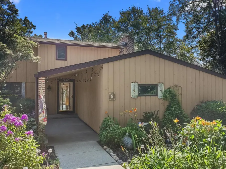 469 Country Club DRIVE ##8, Lake Geneva, WI 53147 - #2
