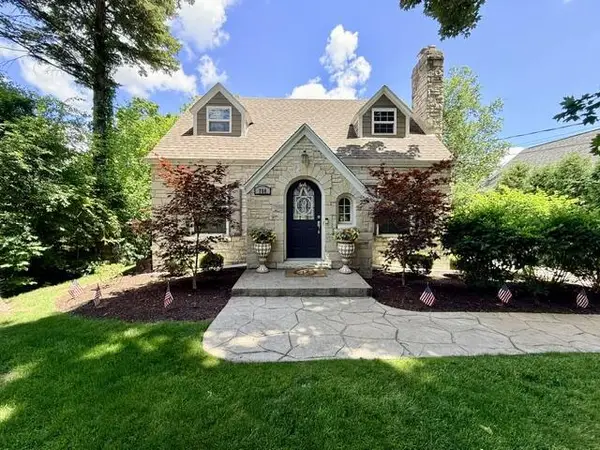 700 Elm Grove ROAD, Elm Grove, WI 53122