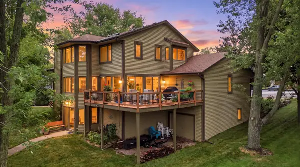 S75W18705 Kingston DRIVE, Muskego, WI 53150