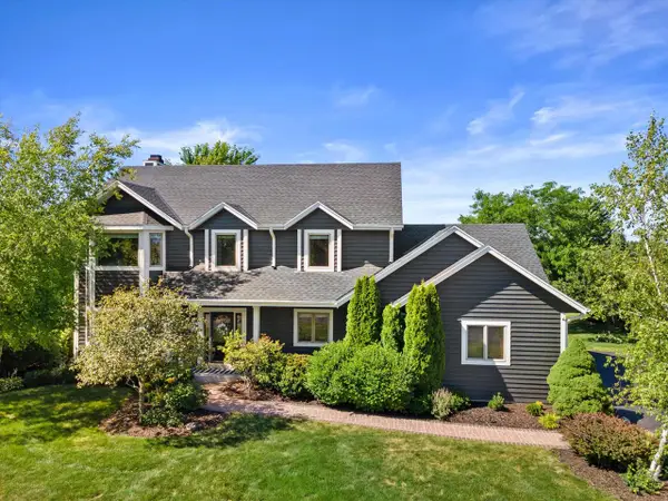 2088 Lower Ridge ROAD, Port Washington, WI 53074