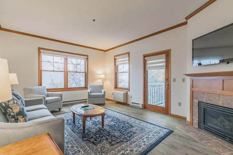 101 Osthoff AVENUE #285, Elkhart Lake, WI 53020 - #2