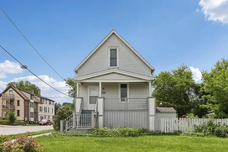 1401 Manitoba AVENUE, South Milwaukee, WI 53172 - #2
