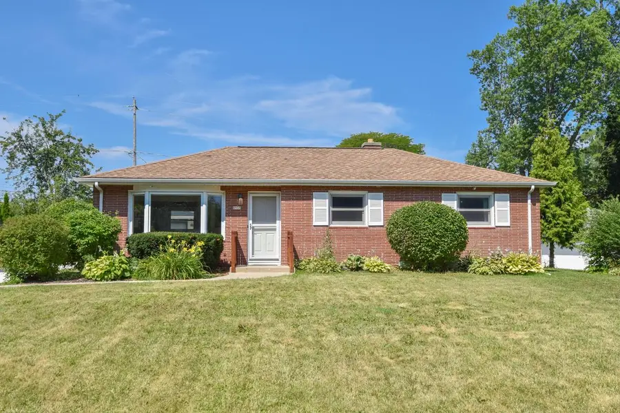 8935 N Navajo ROAD, Bayside, WI 53217 - #2