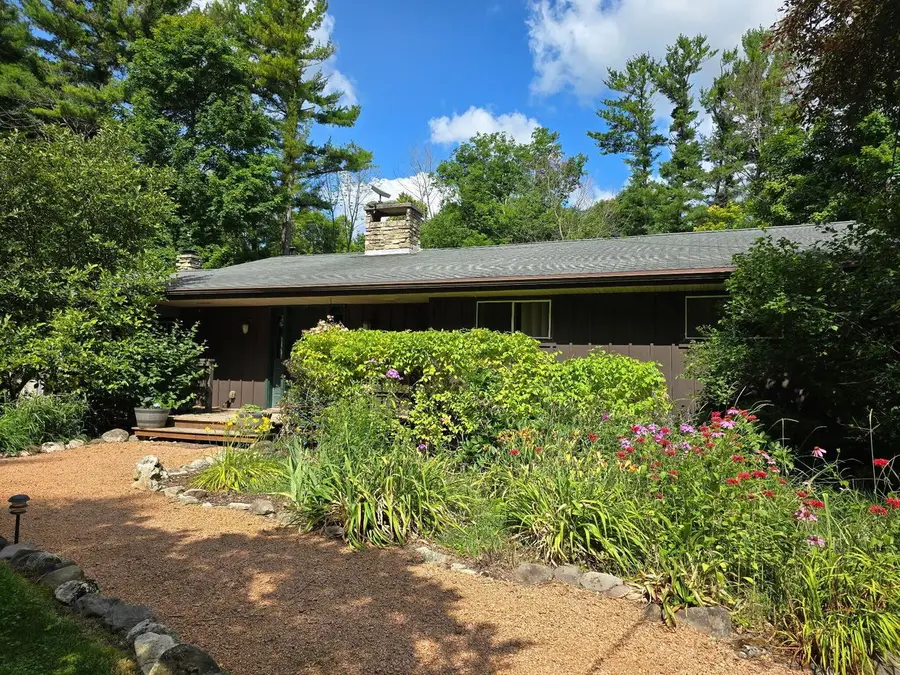 5130 Old Y ROAD, Maribel, WI 54227 - #2
