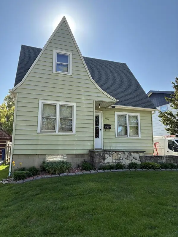 6608 N 54th STREET, Milwaukee, WI 53223