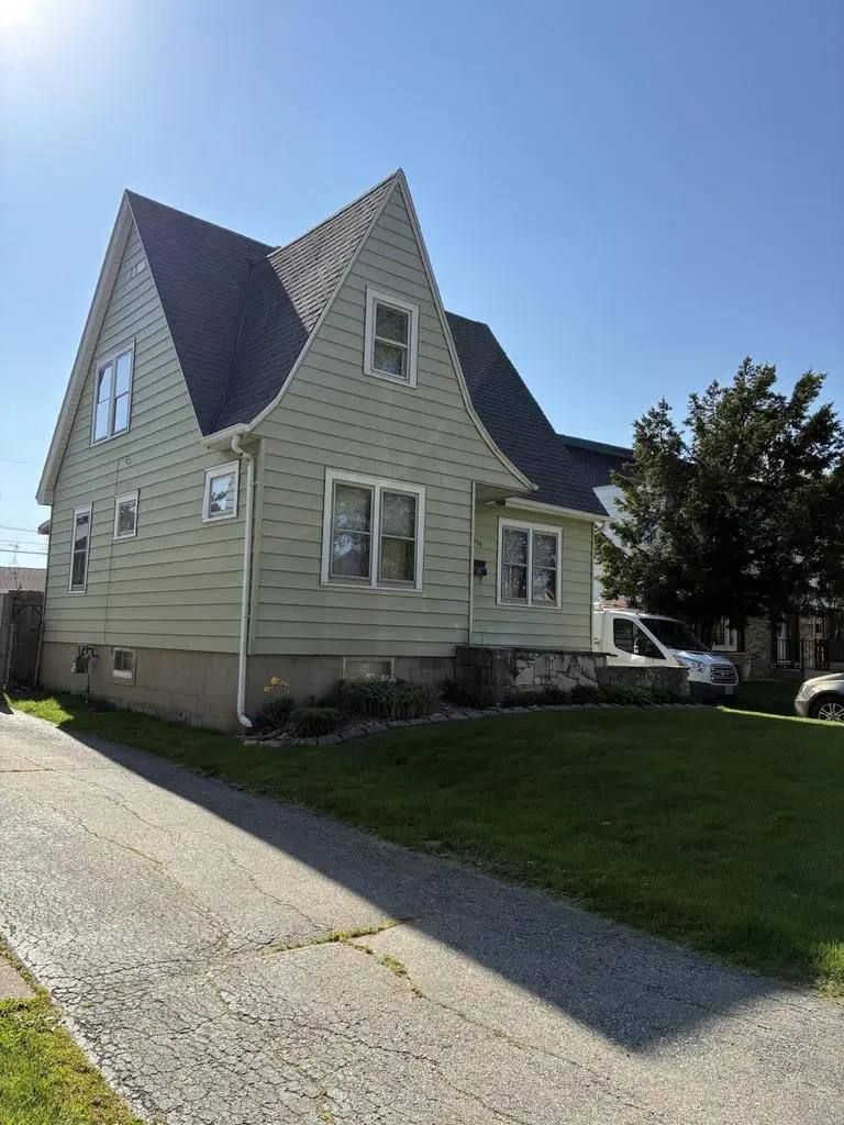 6608 N 54th STREET, Milwaukee, WI 53223 - #2