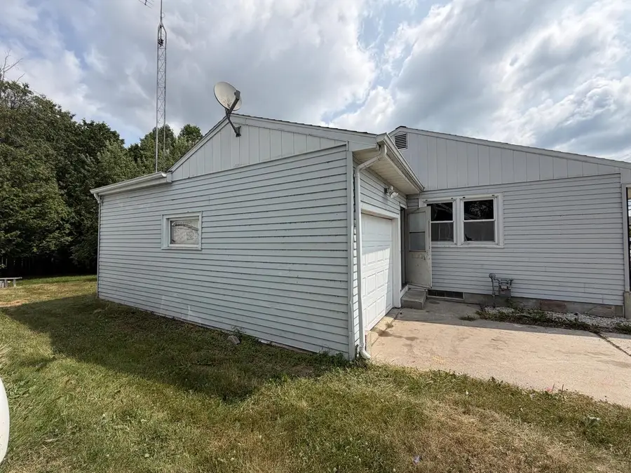 2010 12th STREET, Two Rivers, WI 54241 - #3