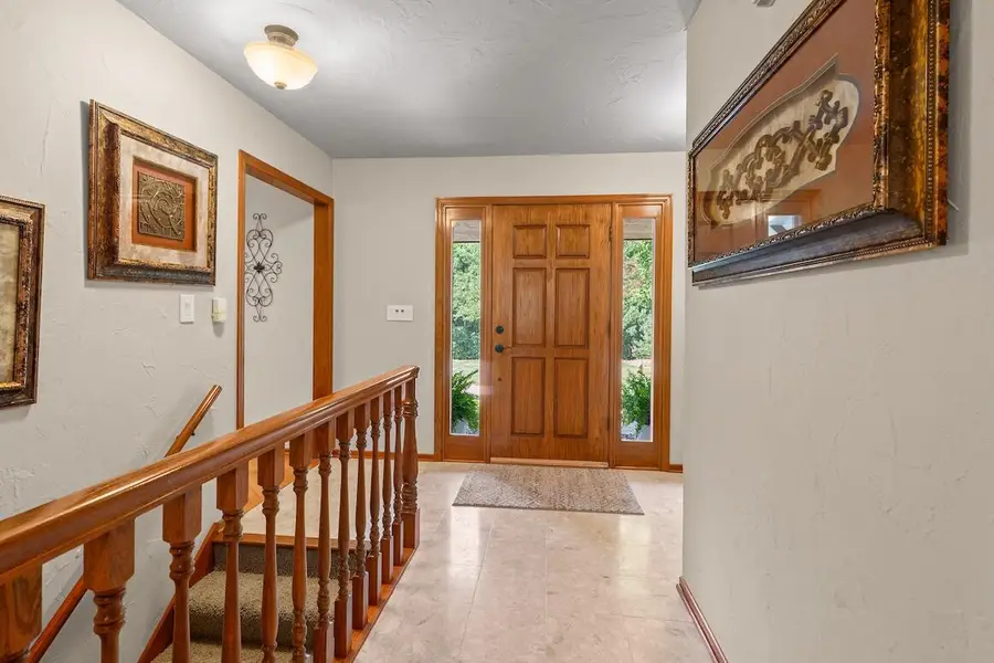 W318N1050 Huckleberry WAY, Delafield, WI 53018 - #3