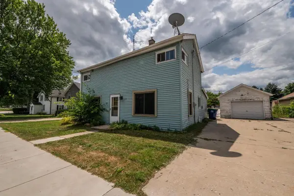 225 W Main STREET, West Bend, WI 53090