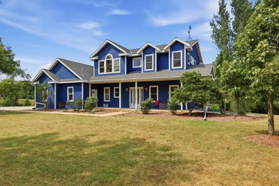 2192 Hall ROAD, Hartford, WI 53027 - #3