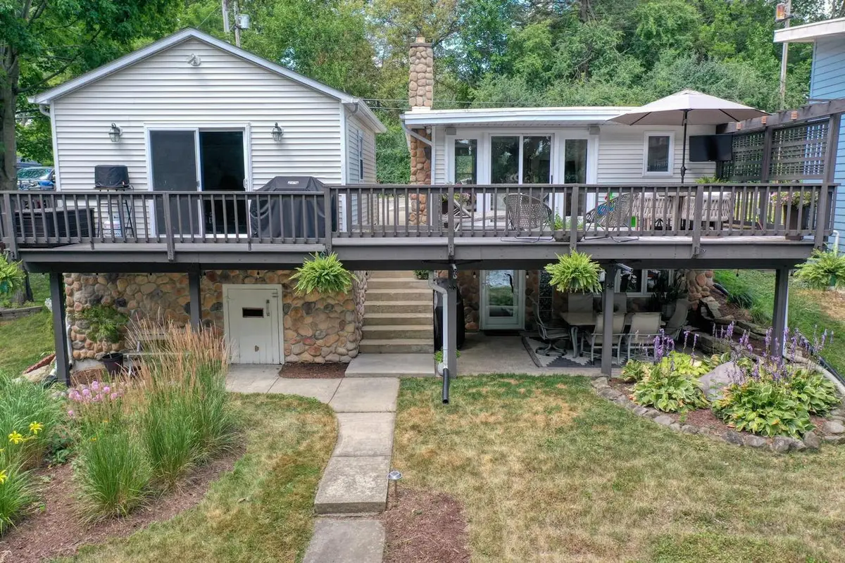 W342N4848 W Lindy LANE, Nashotah, WI 53058 - #1