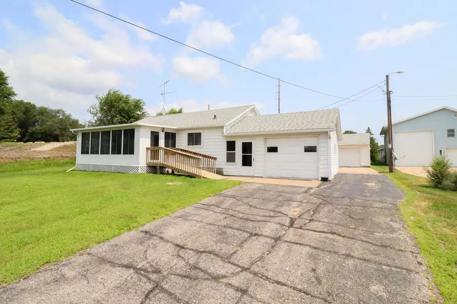 N5274 STATE ROAD 35, Onalaska, WI 54650 - #2