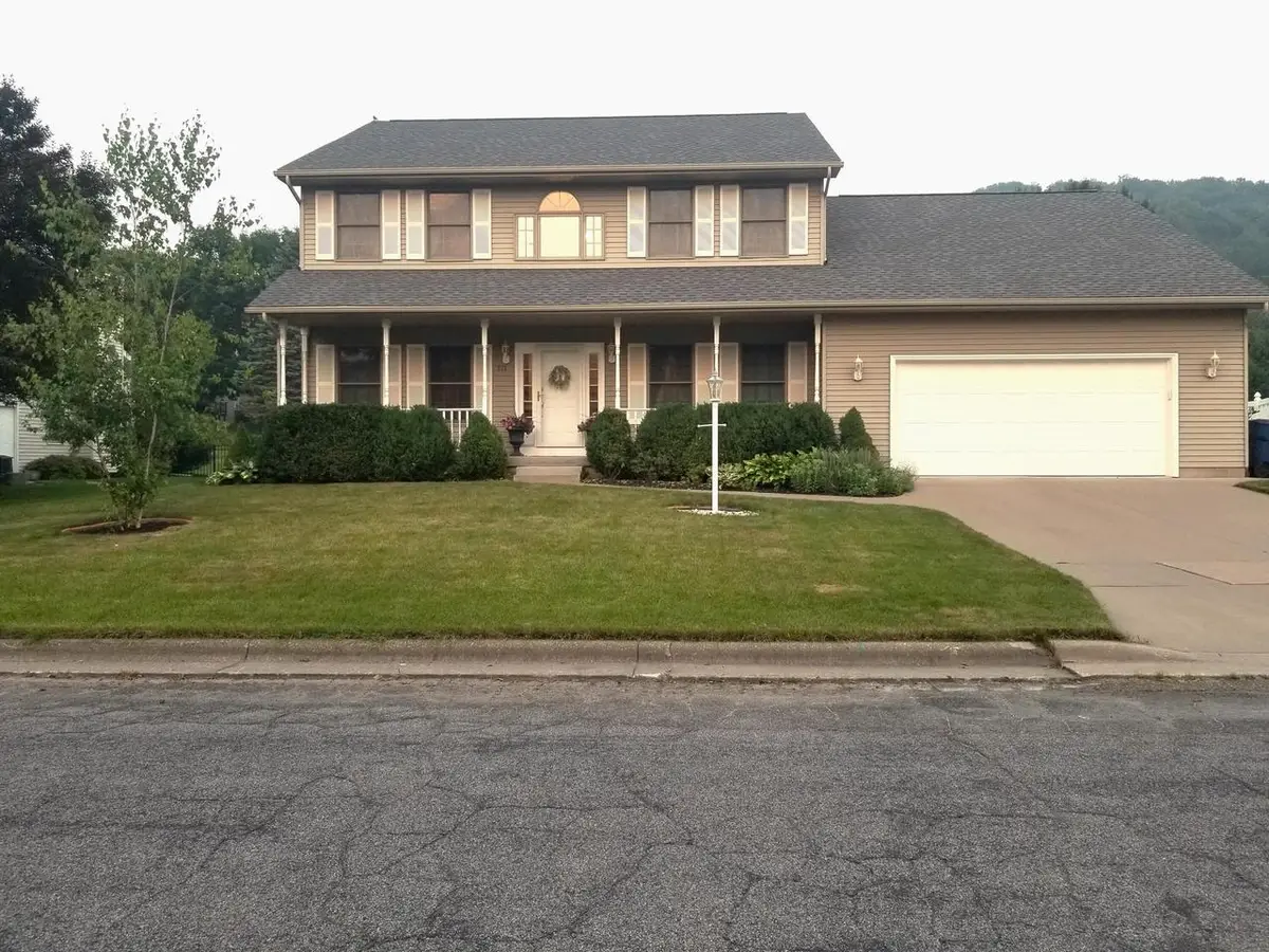 510 Stonebridge AVENUE, Onalaska, WI 54650 - #1