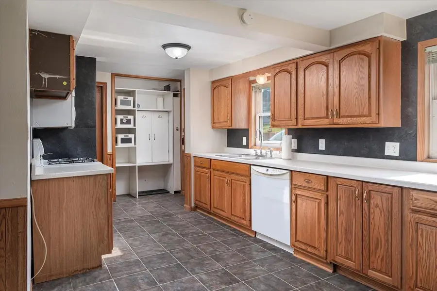 706 S Washington AVENUE, Viroqua, WI 54665 - #2