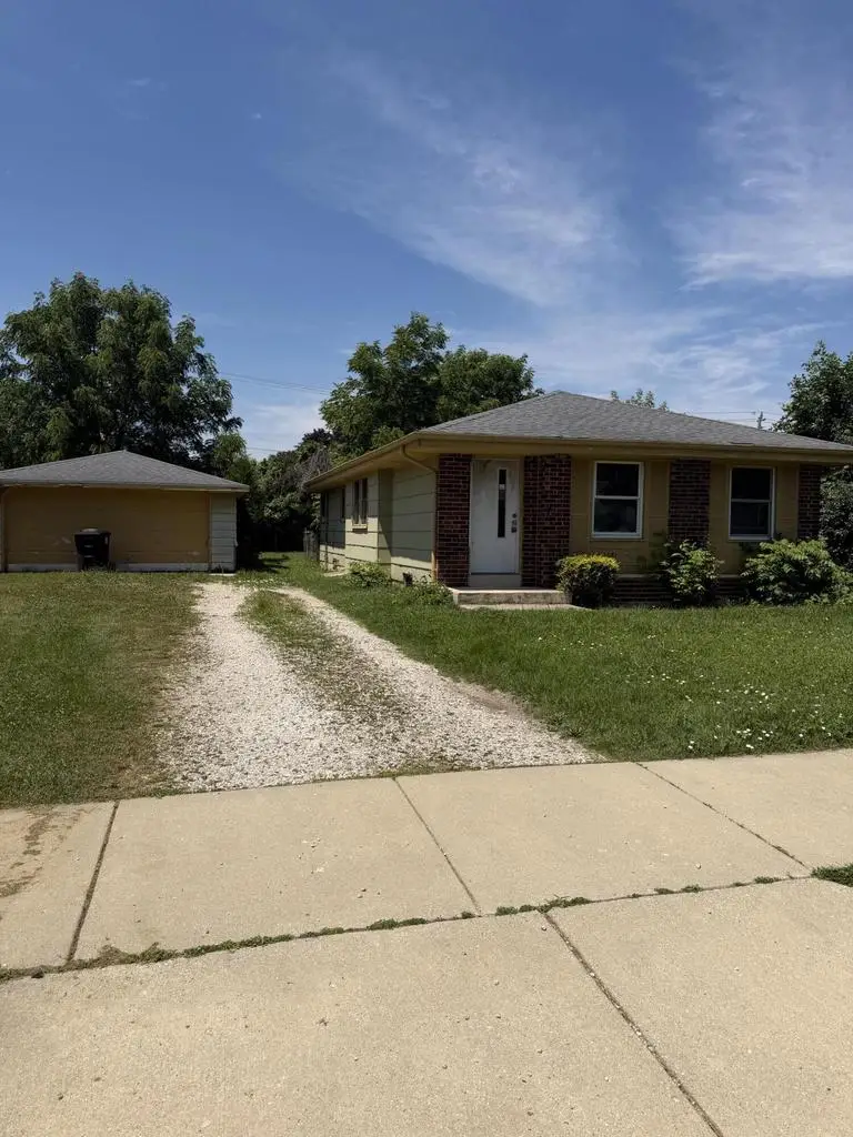 6047 S Elaine AVENUE, Cudahy, WI 53110 - #1