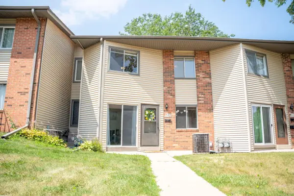 W169N11506 Biscayne DRIVE, Germantown, WI 53022