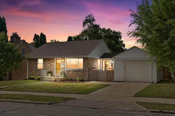 8623 W Morgan AVENUE, Milwaukee, WI 53228