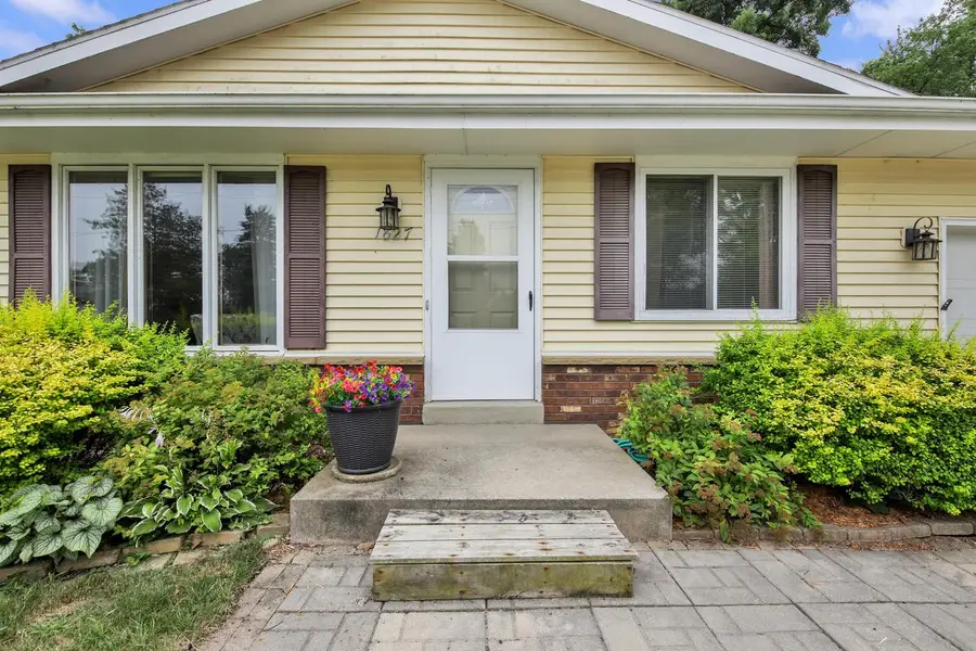 1827 Creek ROAD, West Bend, WI 53090 - #3