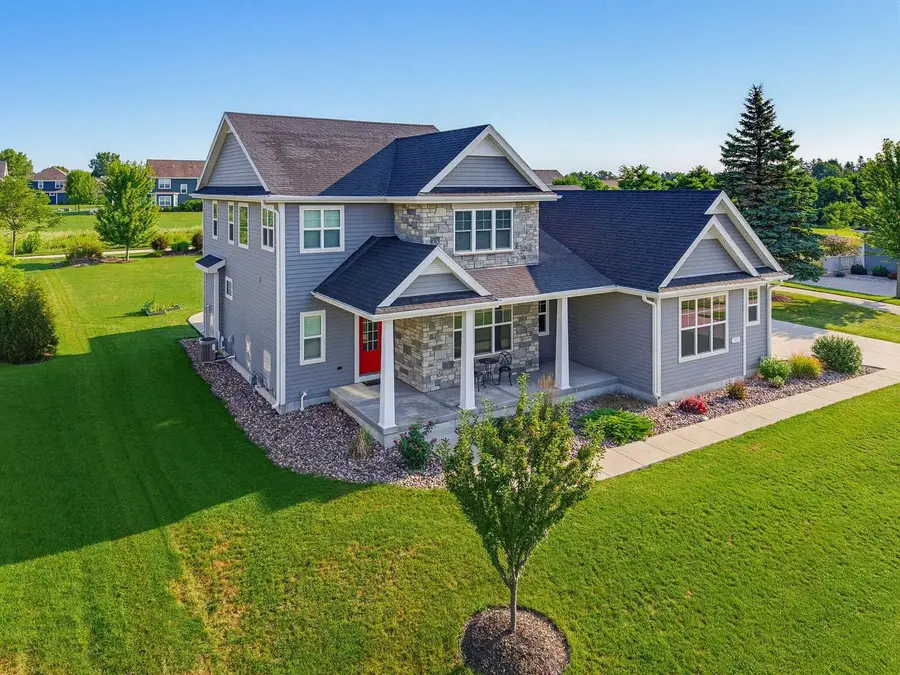7970 W Mourning Dove LANE, Mequon, WI 53097 - #2