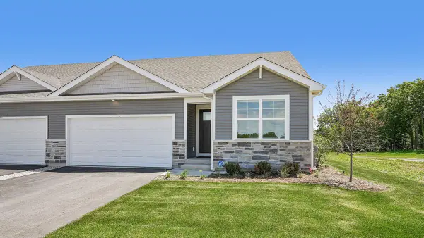 802 Concord CIRCLE #A, Burlington, WI 53105