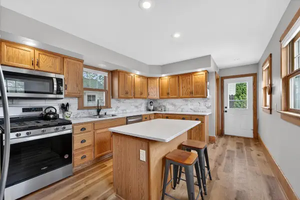 102 N Jefferson STREET, Waterford, WI 53185