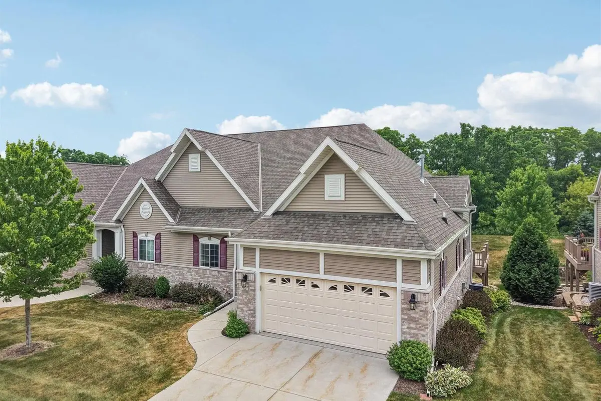 2210 Kayla DRIVE, Waukesha, WI 53188 - #1