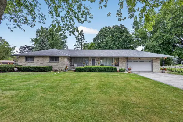 N84W12876 Ronald DRIVE, Menomonee Falls, WI 53051