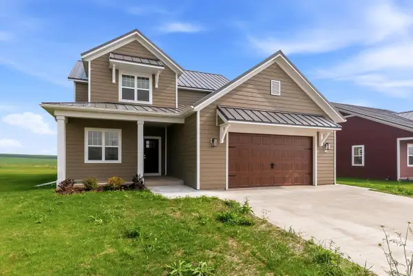 122 Luxembourg Brotherhood BOULEVARD, Belgium, WI 53004