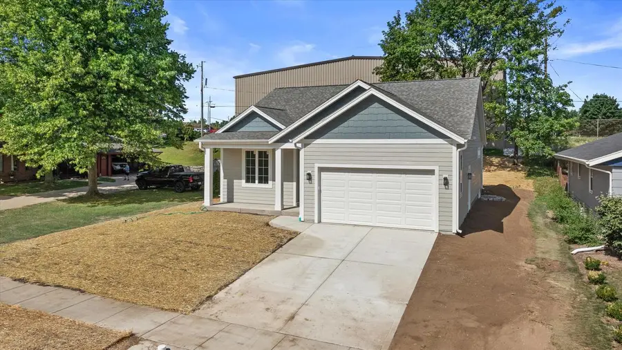 772 Eastern AVENUE, West Bend, WI 53095 - #2