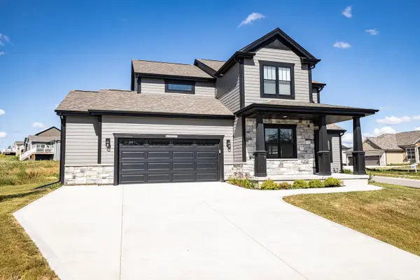 W206N5693 Muirfield DRIVE, Menomonee Falls, WI 53051