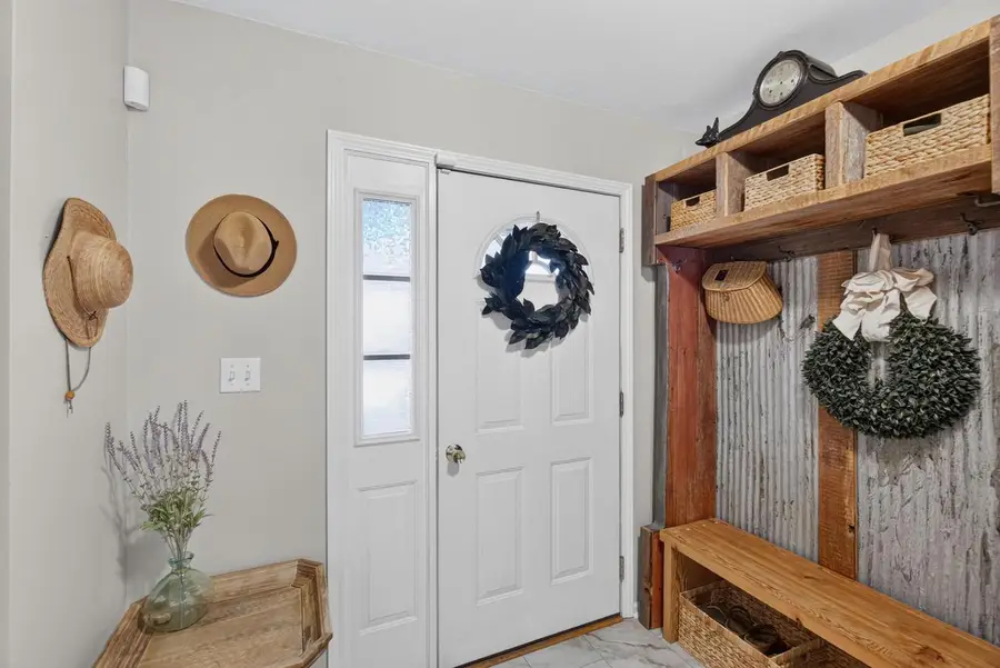 545 Big Bend WAY, Hartford, WI 53027 - #2