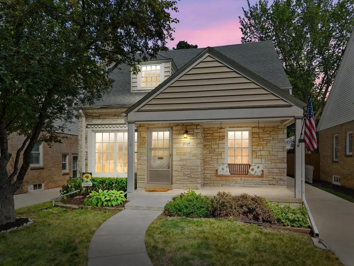 2534 N 67th STREET, Wauwatosa, WI 53213 - #1