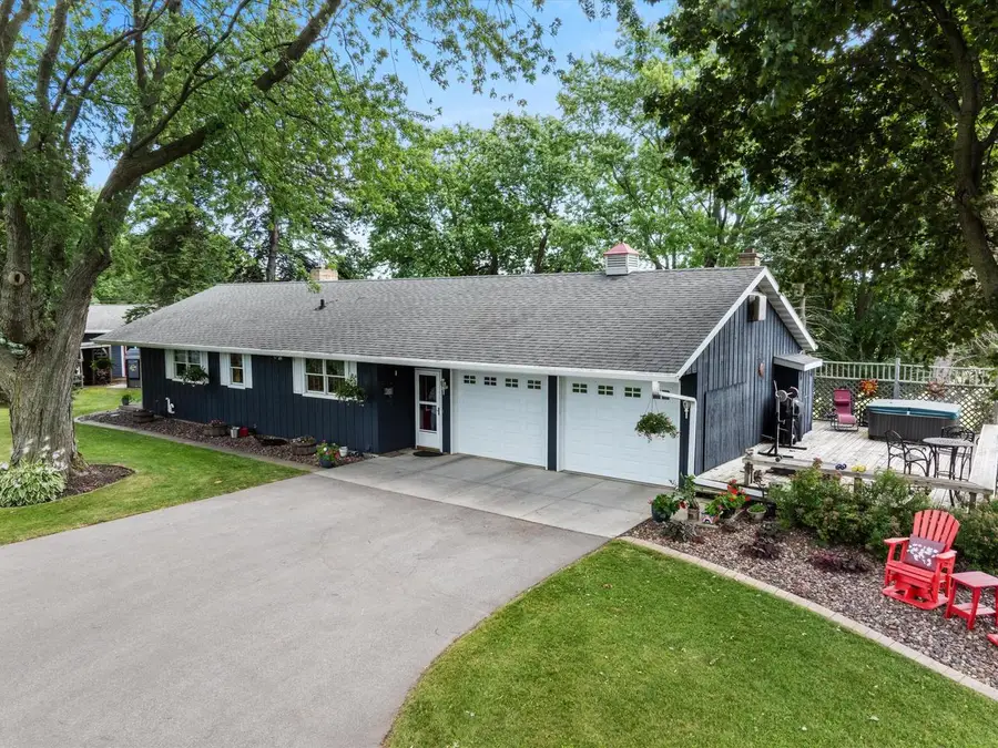 4315 Silver Creek ROAD, Manitowoc, WI 54220 - #2
