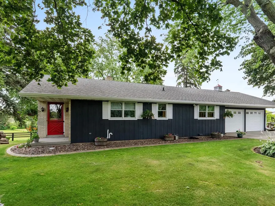 4315 Silver Creek ROAD, Manitowoc, WI 54220 - #3
