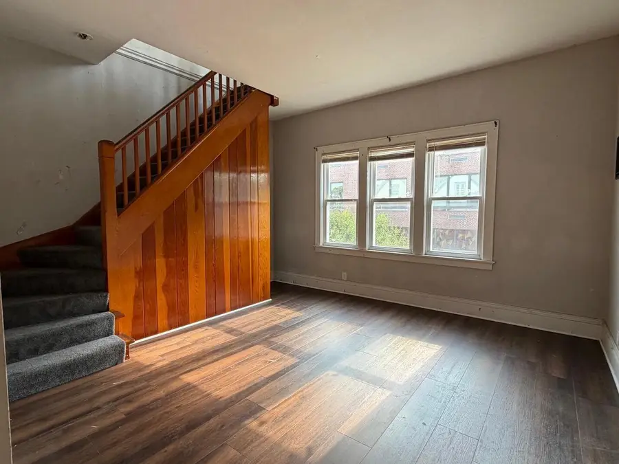 1427 N 24th PLACE, Milwaukee, WI 53205 - #2