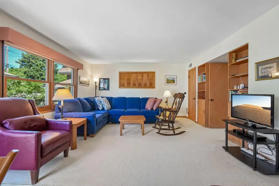4907 N Idlewild AVENUE, Whitefish Bay, WI 53217 - #3