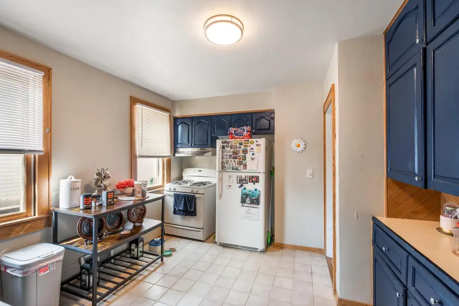 2184 N 69th STREET, Wauwatosa, WI 53213 - #3
