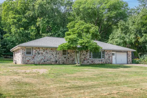 N68W20969 Fairview DRIVE, Menomonee Falls, WI 53051