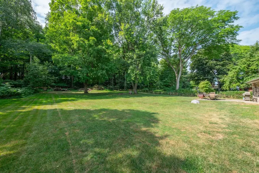 N68W20969 Fairview DRIVE, Menomonee Falls, WI 53051 - #2