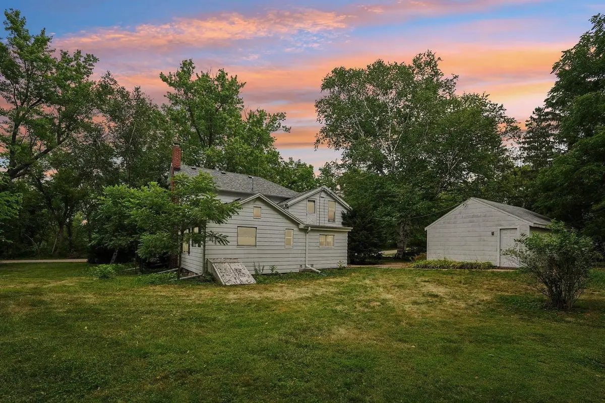 S63W34771 Piper ROAD, Eagle, WI 53119 - #1