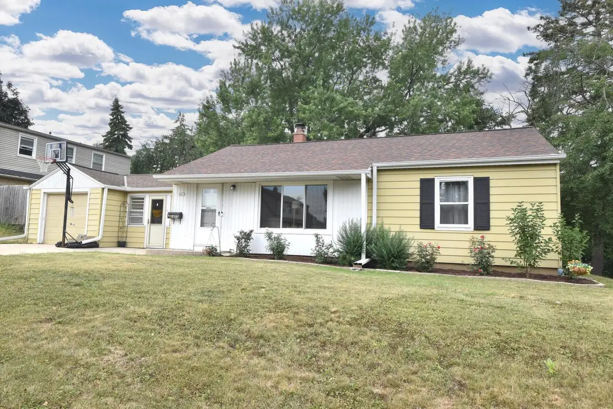 4655 N 69th STREET, Milwaukee, WI 53218 - #1