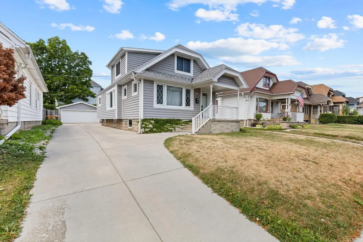 1251 S 53rd STREET, West Milwaukee, WI 53214 - #1